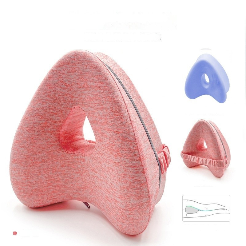 כרית לרגליים עם רצועת קיבוע + מסיכת שינה מתנה!